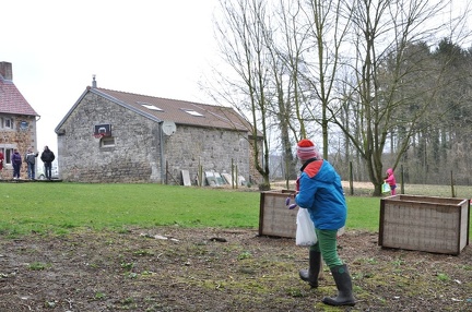 15 enfant chien paques