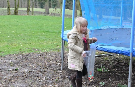 23 enfant chien paques