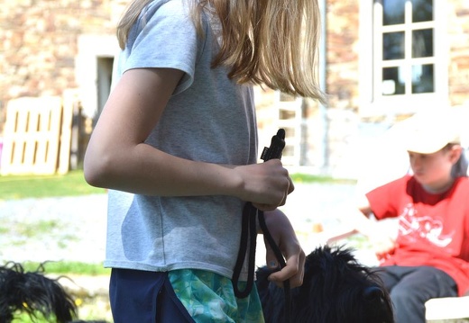 89-2025-photo-chien-enfant